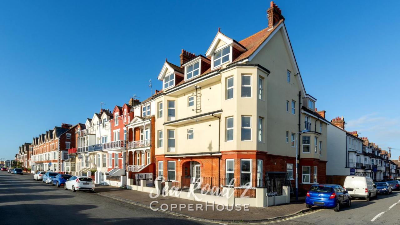 Beautiful Apartments On The Sea Front - Sea Road 2 Felixstowe Exterior foto